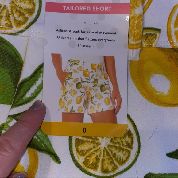 ISAAC MIZRAHI Lemon Lime Shorts - Picture 4 of 8